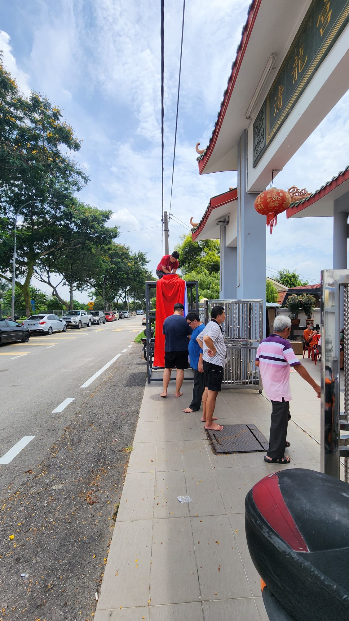 Visit to Qinglong Gong (清龙宫), Petaling Jaya, Malaysia - Gaozhou Liuren tradition temple